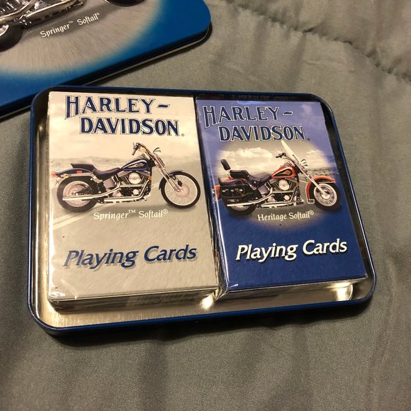 Harley-Davidson 2 Pack Playing Cards in Tin - Picture 3 of 8